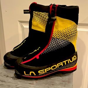 La Sportiva G2 SM Mountaineering Boot - NWT - Men’s 44.5